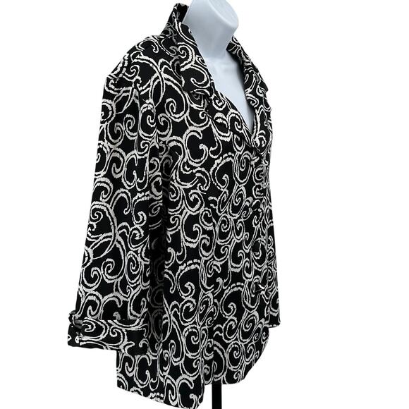 Dressbarn Jacket WMNS 14/16 Black White Geometric Dress Coat Collared Shacket - Picture 2 of 6